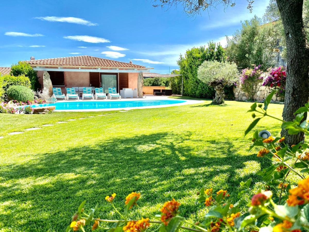 Villa Ibiscus Cannigione Exterior foto